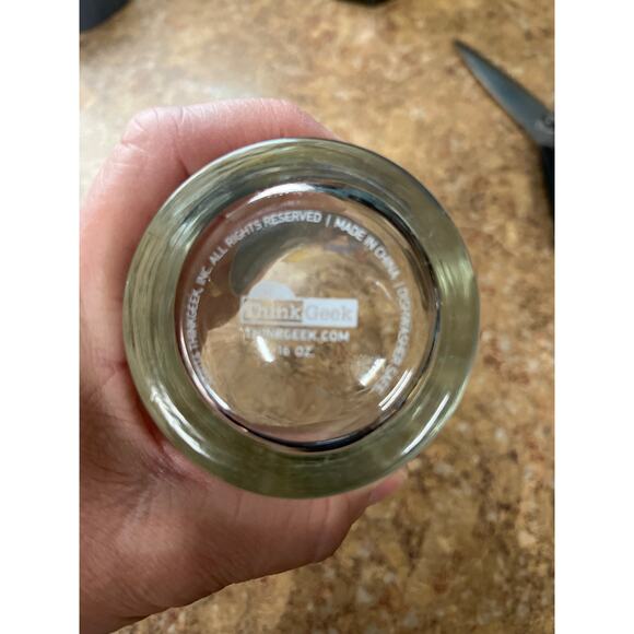 Super Mario Bros Gender Swap Glass Set - ThinkGeek - Picture 5 of 5